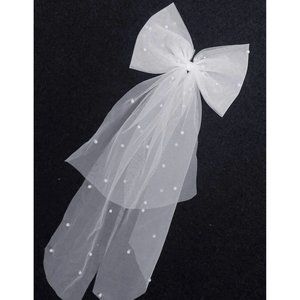 PEARL Bow and Bridal Veil NEW